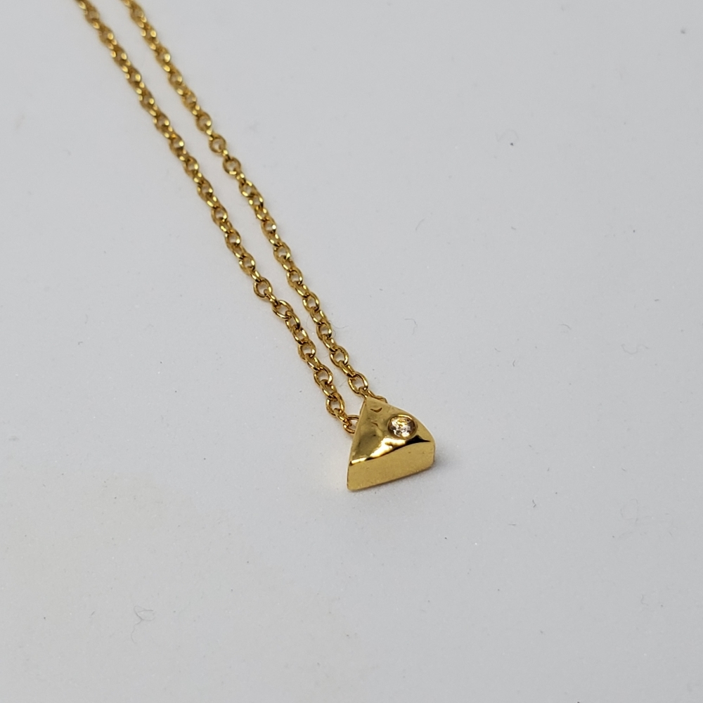 NEW Gorjana Triangle Charm Necklace - Picture 3 of 8